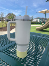 Load image into Gallery viewer, Protective Silicone Boot For Hydro Flask Bottles & Travel Tumbler, Stanley Tumbers and MORE