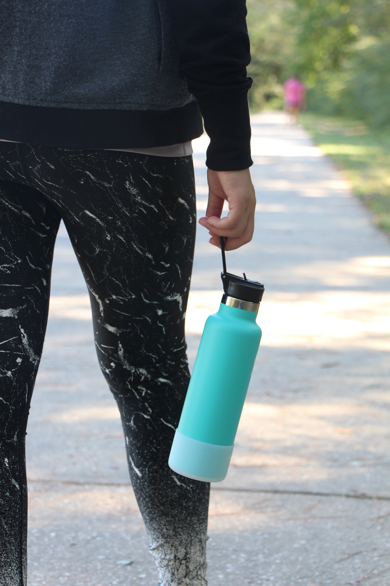 Hydro Flask 24-Ounce Water Bottle with Straw Lid